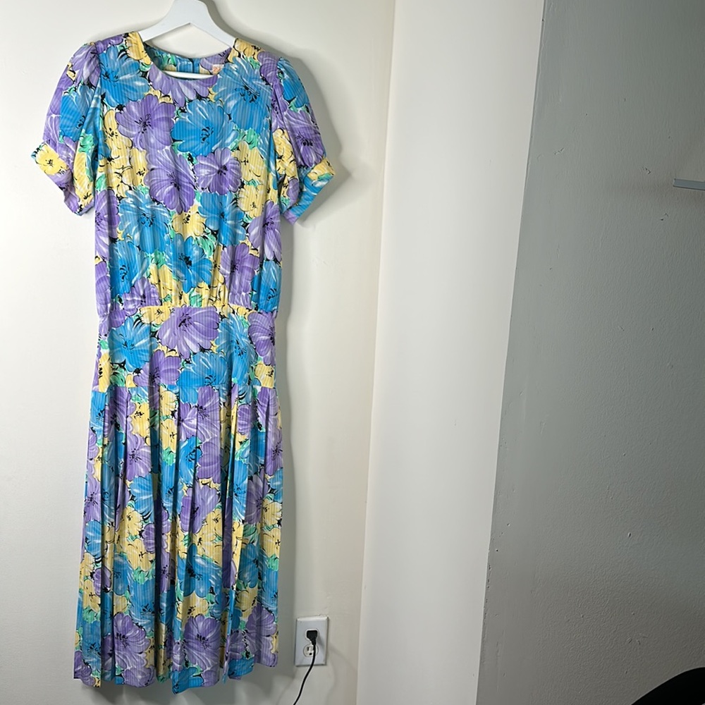 KARLA Vintage milticolor womens Floral dress SIZE 10